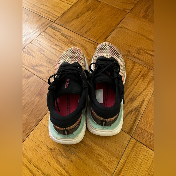 NOT AVAILABLE - Picture 6 of 7